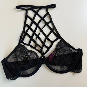 La Senza Bra Strappy Choker Spider Web Lace High Neck Women’s Size Medium